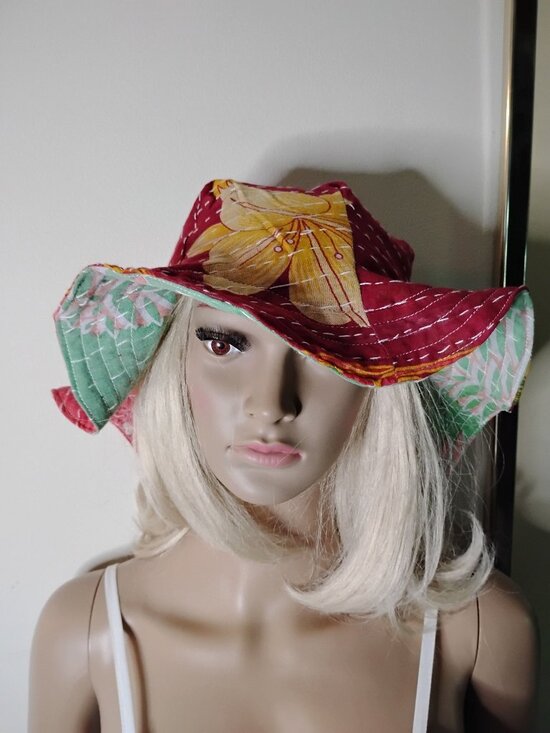 Kantha Sun Hat Mint Green Tropical Print M-L Reversible Handmade Beach KS18. main image 4